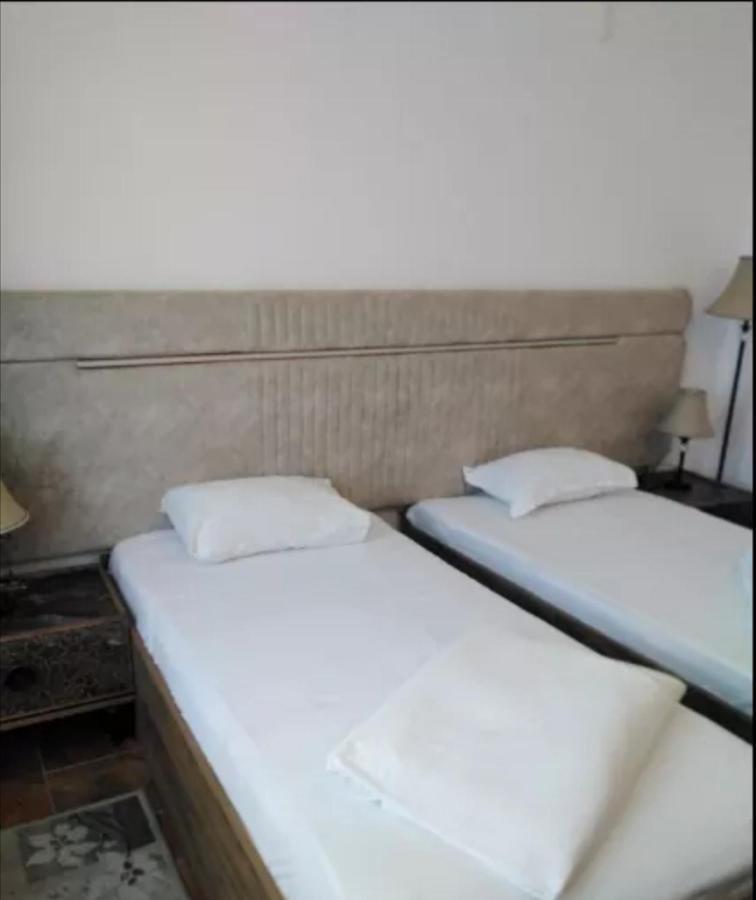 Hotel Florida مامايا المظهر الخارجي الصورة