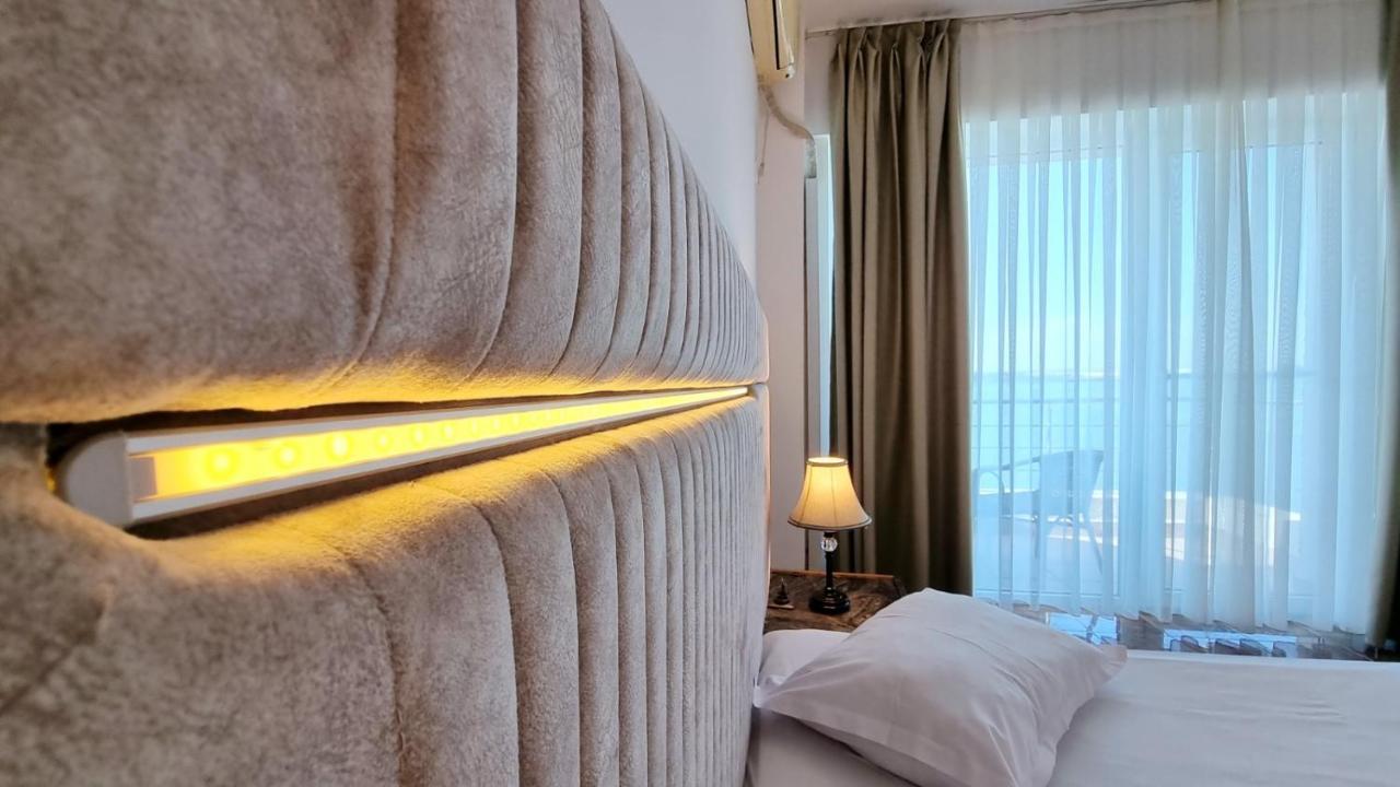 Hotel Florida مامايا المظهر الخارجي الصورة