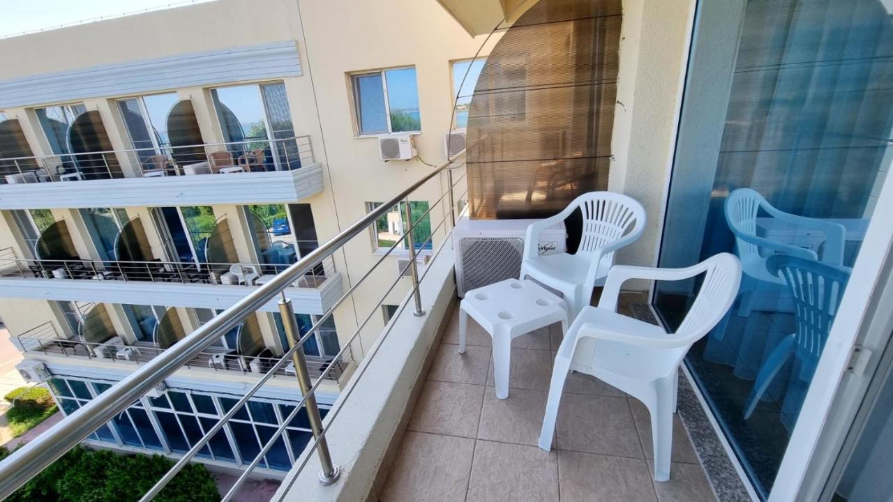 Hotel Florida مامايا المظهر الخارجي الصورة