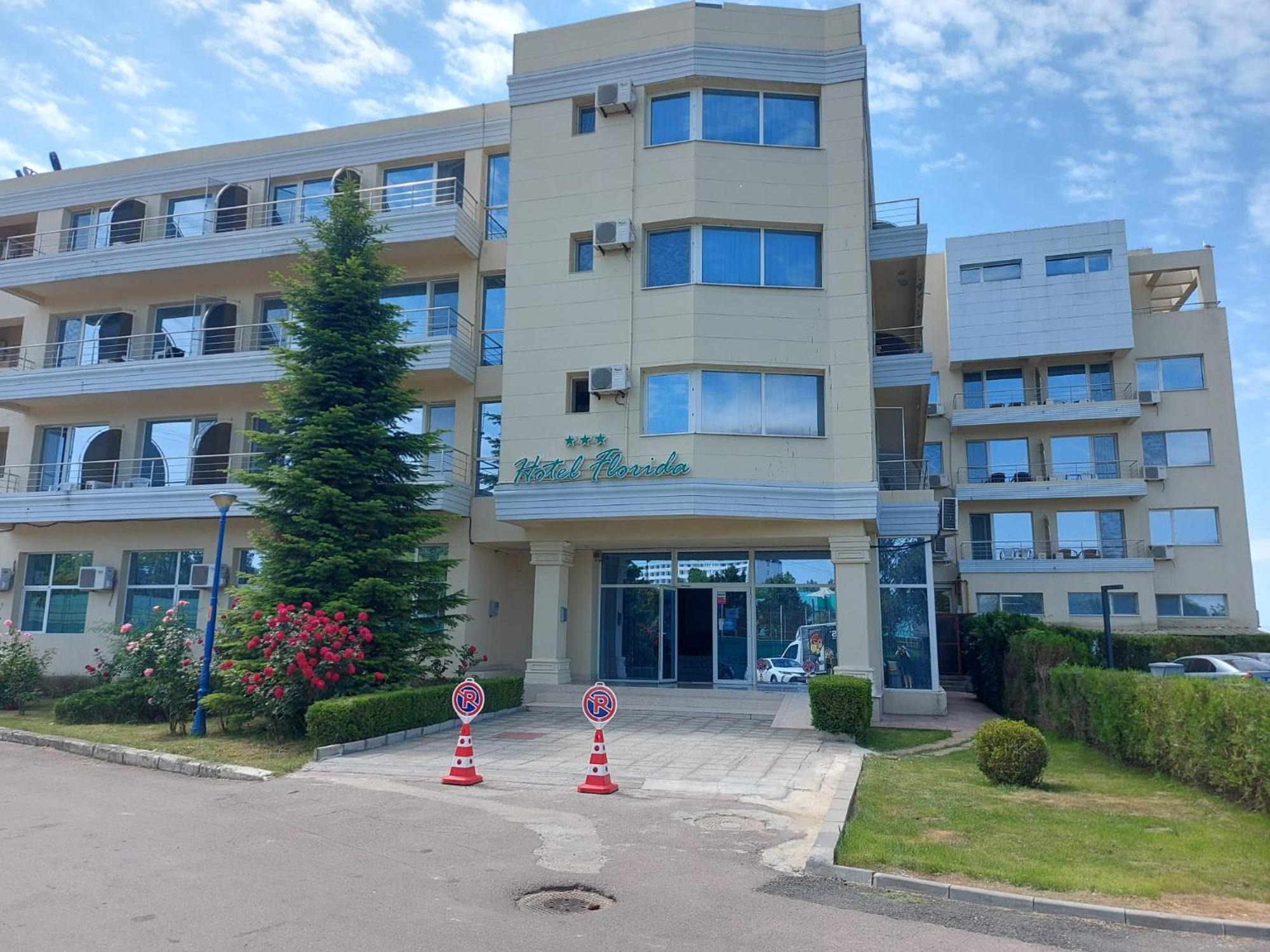 Hotel Florida مامايا المظهر الخارجي الصورة