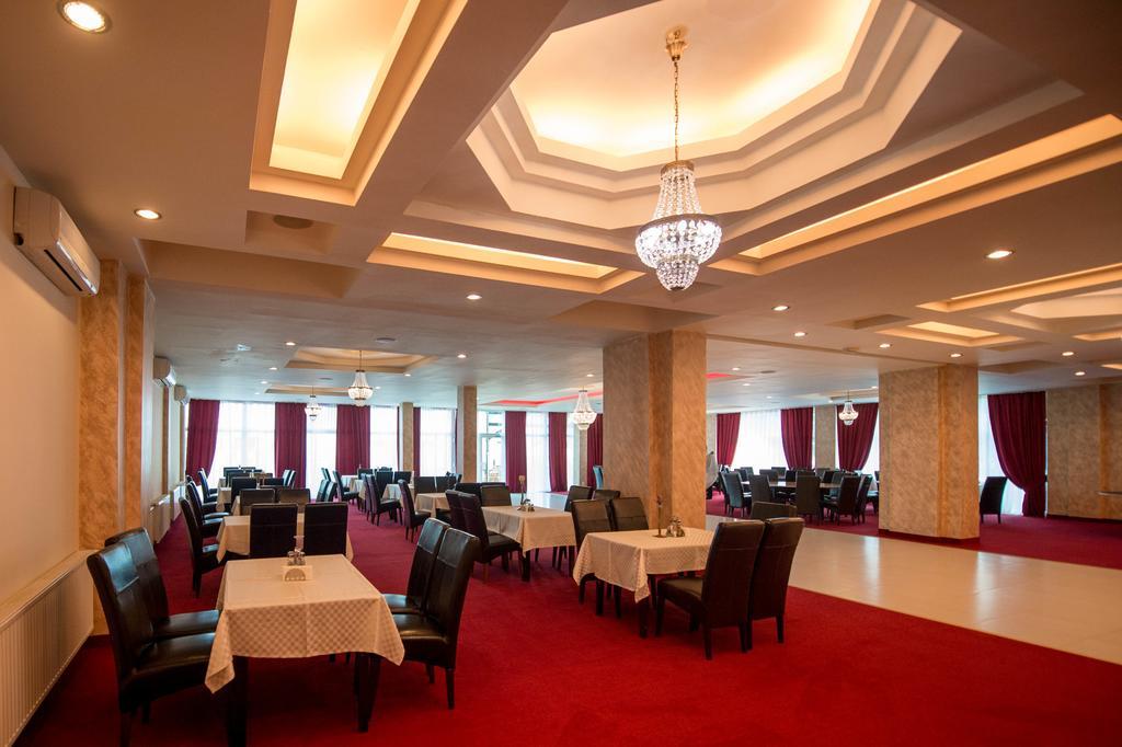 Hotel Florida مامايا المظهر الخارجي الصورة