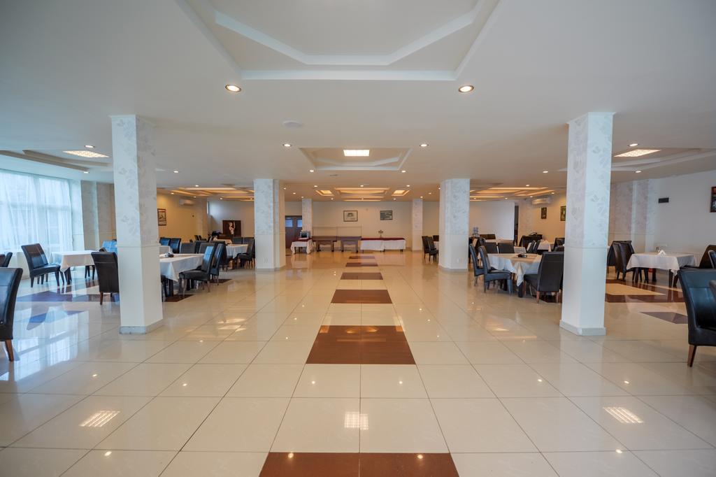 Hotel Florida مامايا المظهر الخارجي الصورة