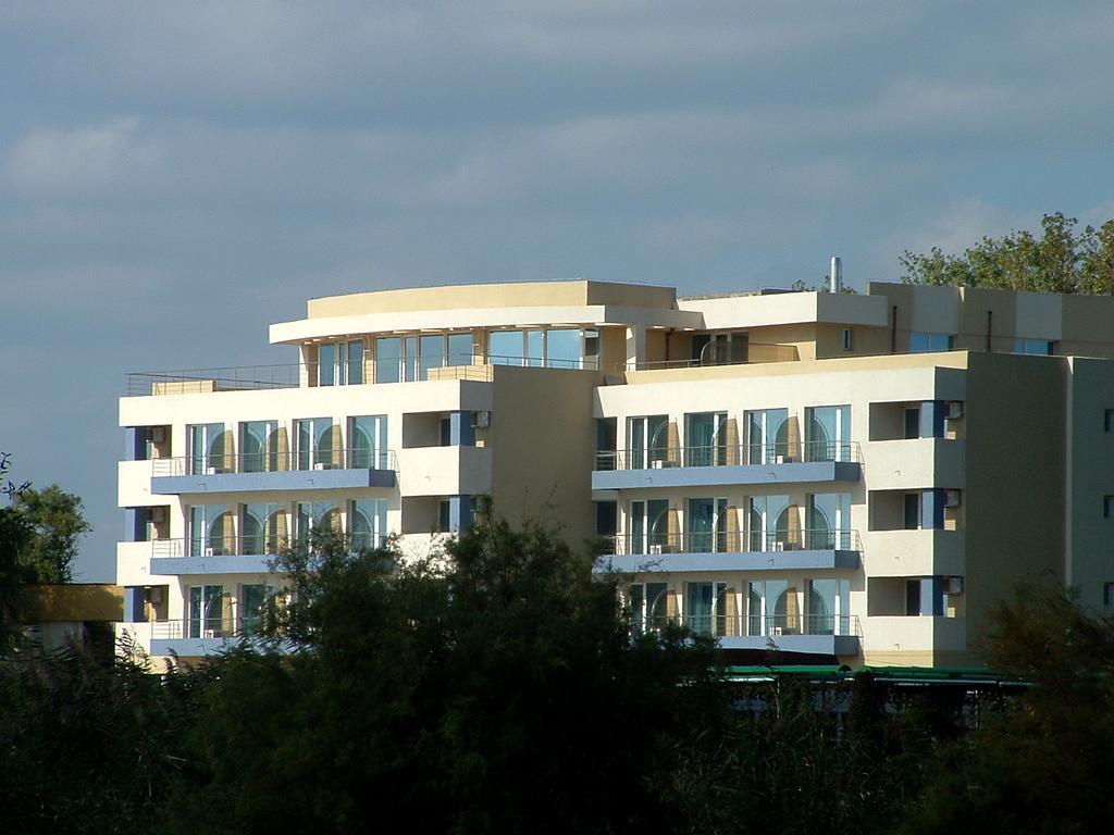 Hotel Florida مامايا المظهر الخارجي الصورة